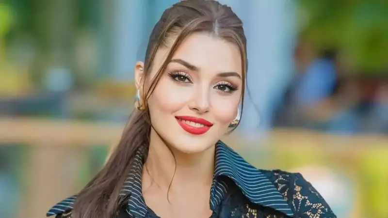خانه هانده ارچل با آشپزخانه‌ای رویایی/ ترکیب رنگ‌های شیک و طراحی مدرن - تصویر شاخص