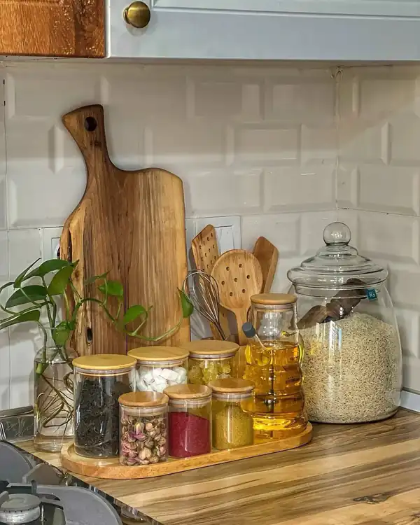 چیدمان بانکه کنار گاز